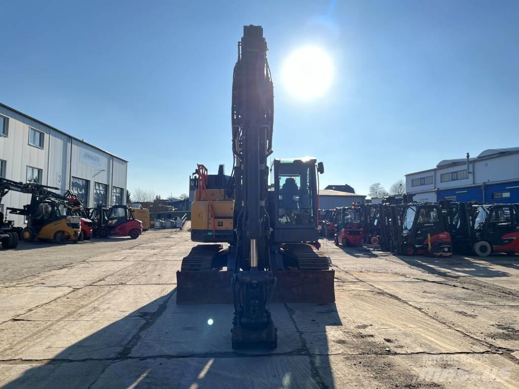 Volvo ECR235EL Telakaivukoneet