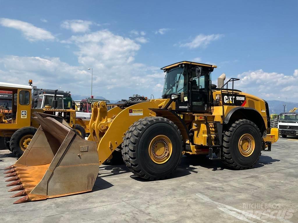 CAT 980M Pyöräkuormaajat