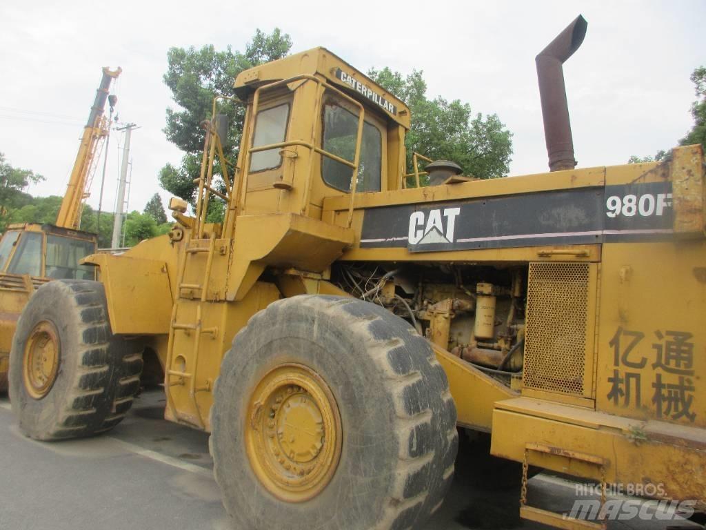 CAT 980 F Pyöräkuormaajat