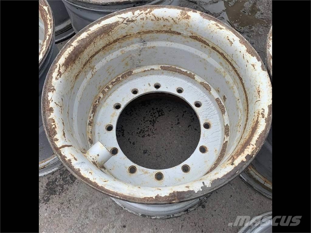 Gremo 1350 24x26,5 Renkaat ja vanteet