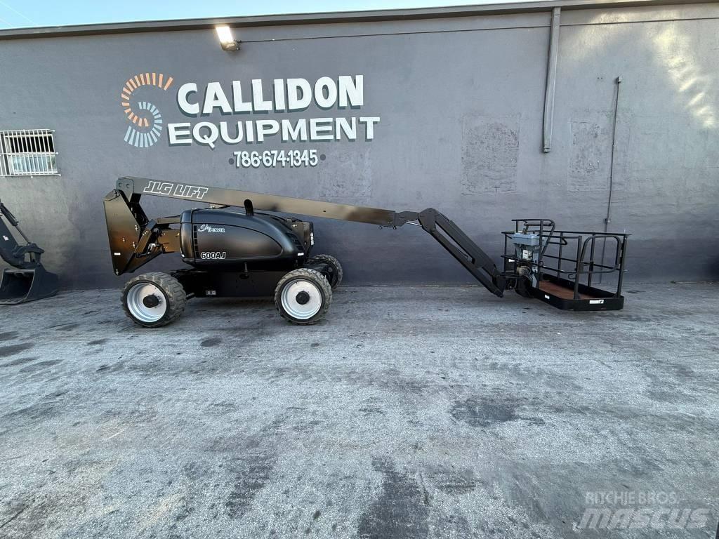 JLG 600 AJ Kuukulkijat