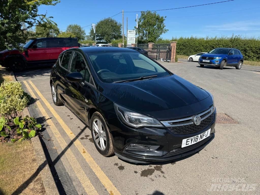 Vauxhall Astra Henkilöautot
