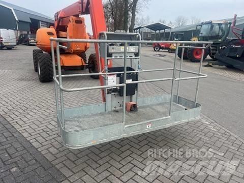 Manitou AJT 200 Kuukulkijat