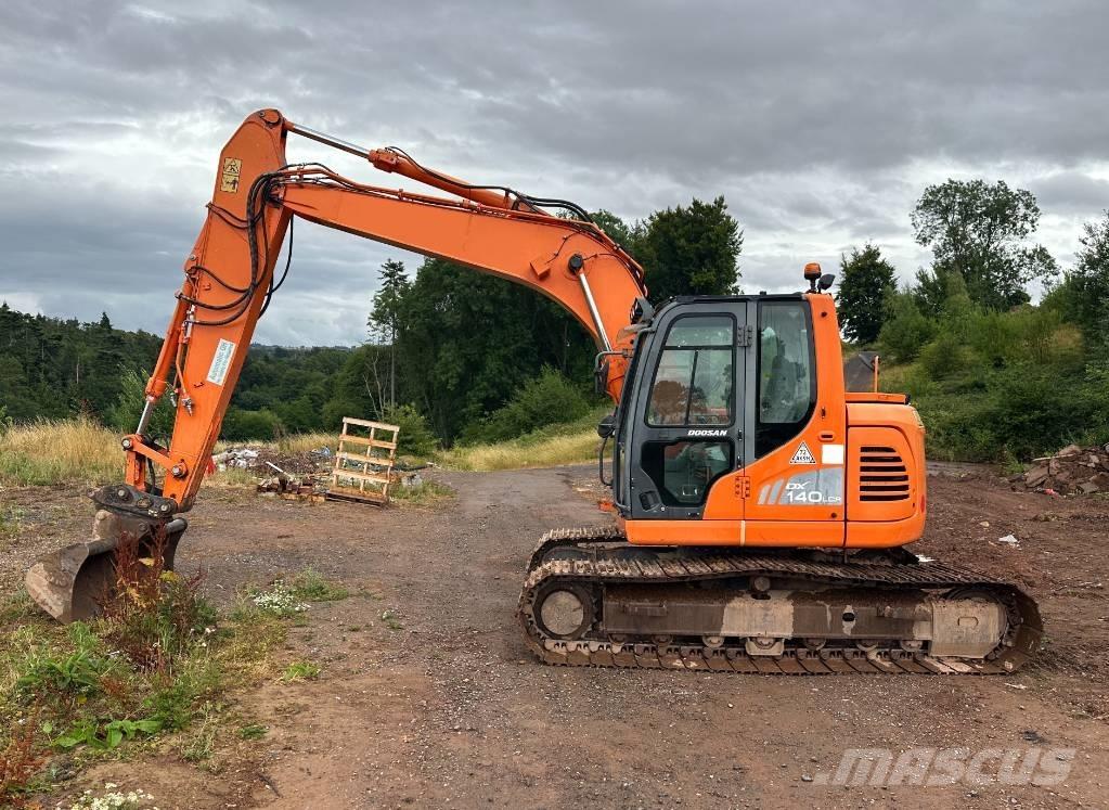 Doosan DX 140 LCR-3 Telakaivukoneet