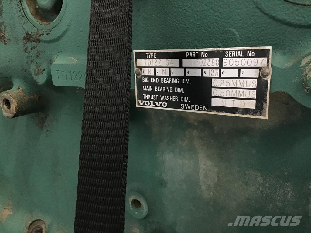 Volvo TD122GA CORE Moottorit