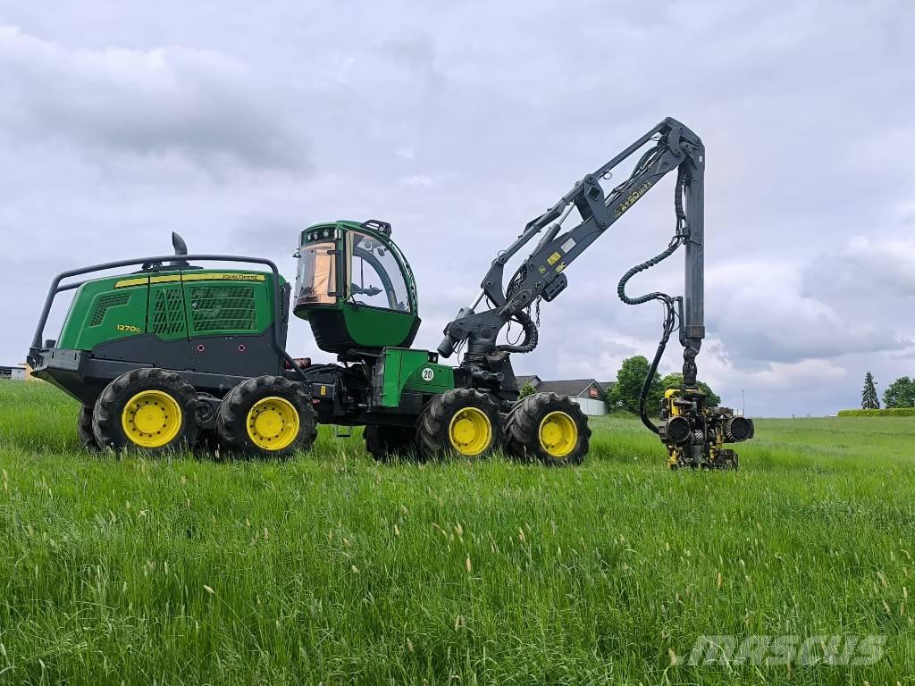 John Deere 1270 G Harvesterit