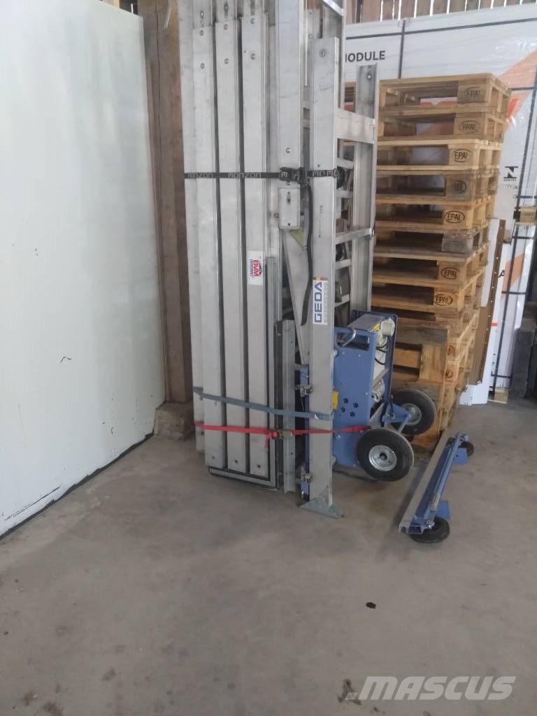 Geda Comfort 250 Vinssit, nostolaitteet ja materiaalinostimet