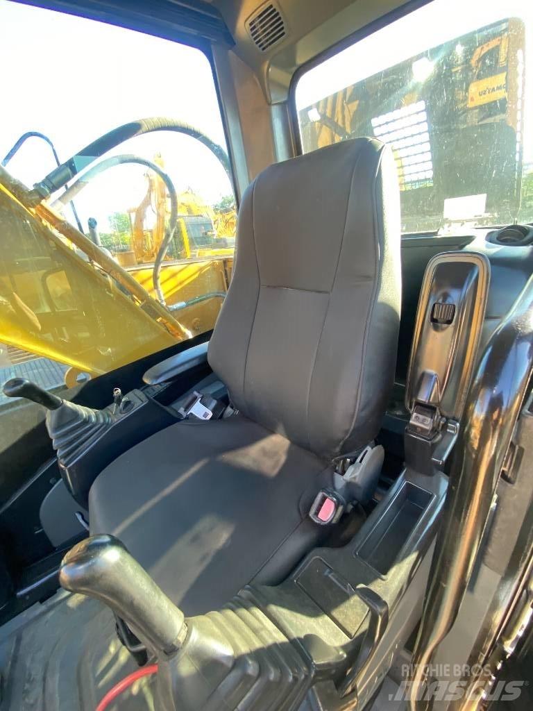 CAT 320 C L Telakaivukoneet