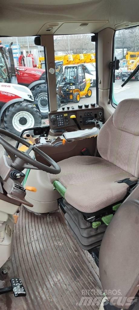 John Deere 6820 Traktorit