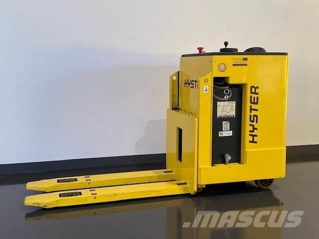 Hyster RP2.0N Käyden ajettavat pinoamistrukit