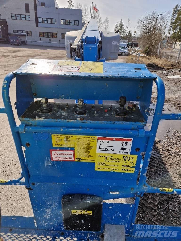 Genie S 65 Teleskooppipuominostimet