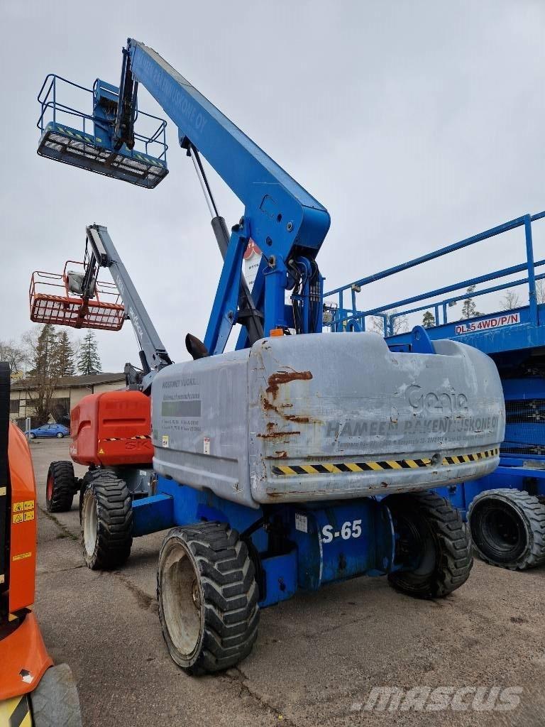 Genie S 65 Teleskooppipuominostimet