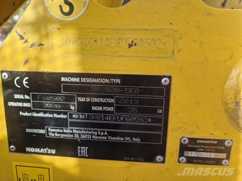 Komatsu SK 820-5 Liukuohjatut kuormaajat