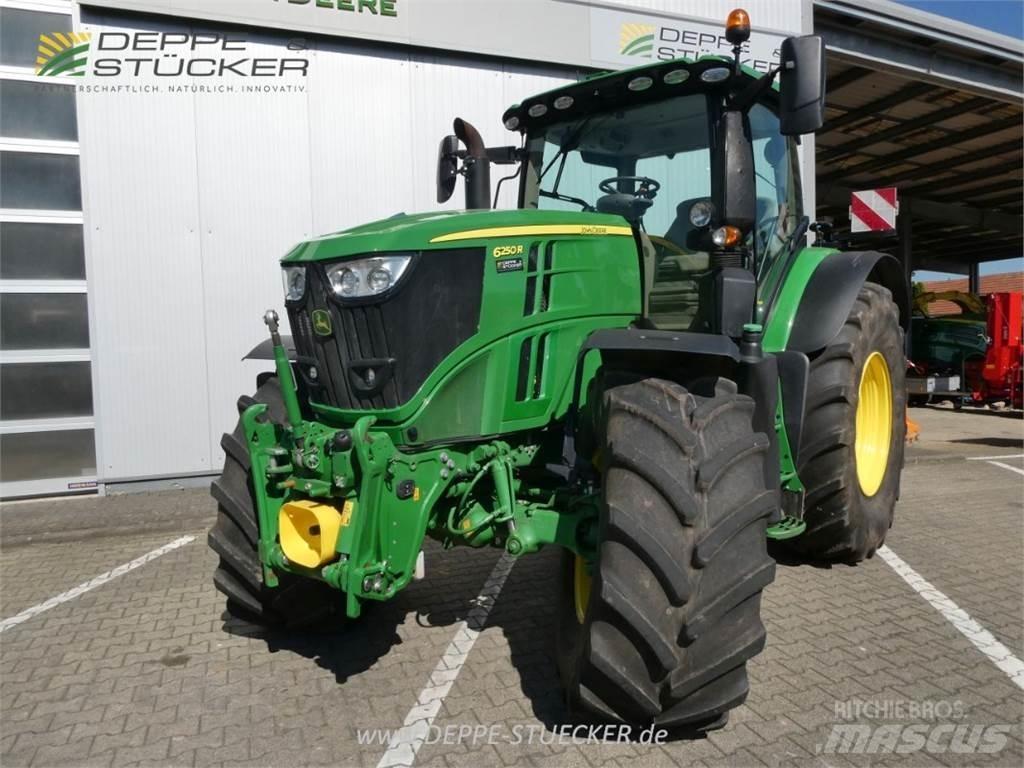John Deere 6250R Traktorit