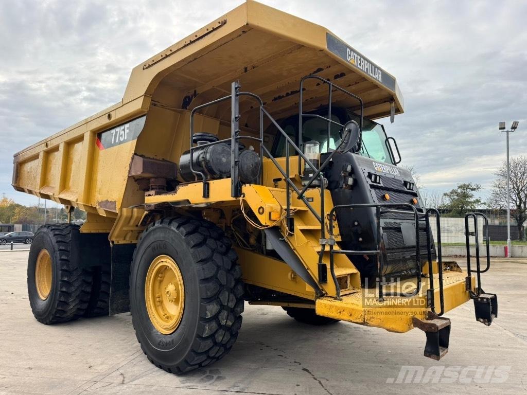 CAT 775 F Maansiirtoautot