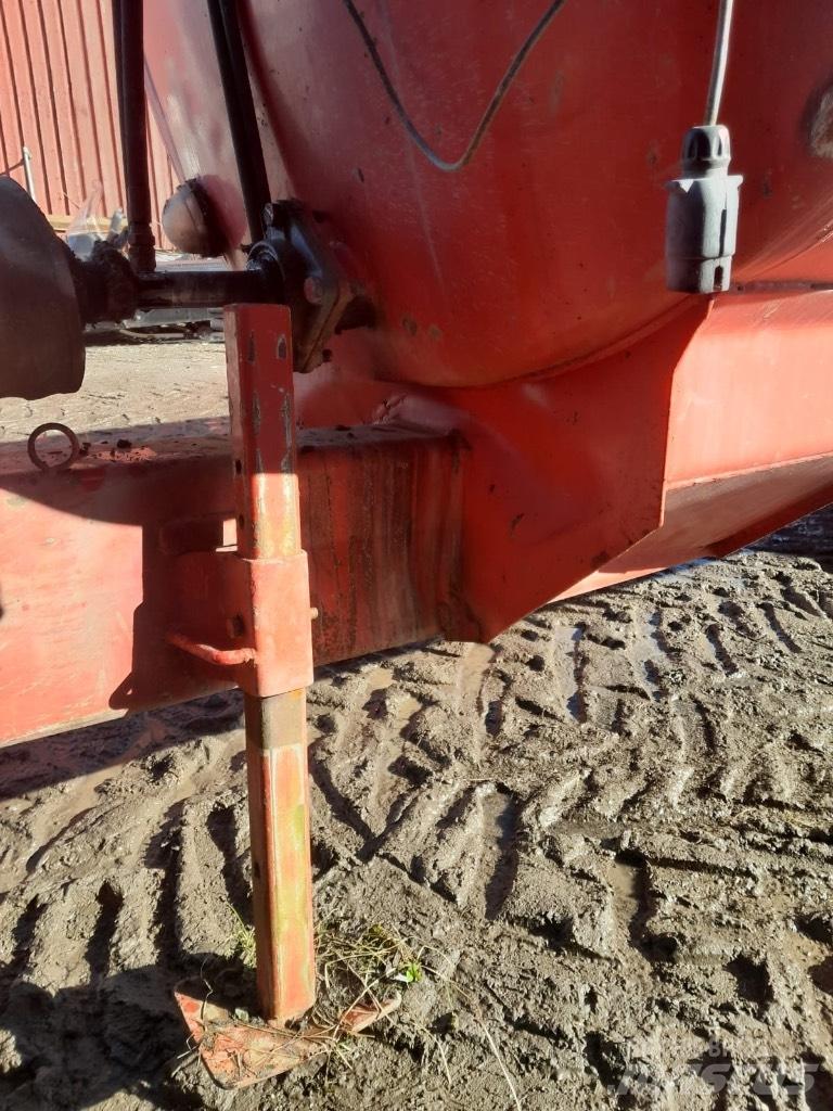 Vepi 11.6 m3 Lietteen levittimet
