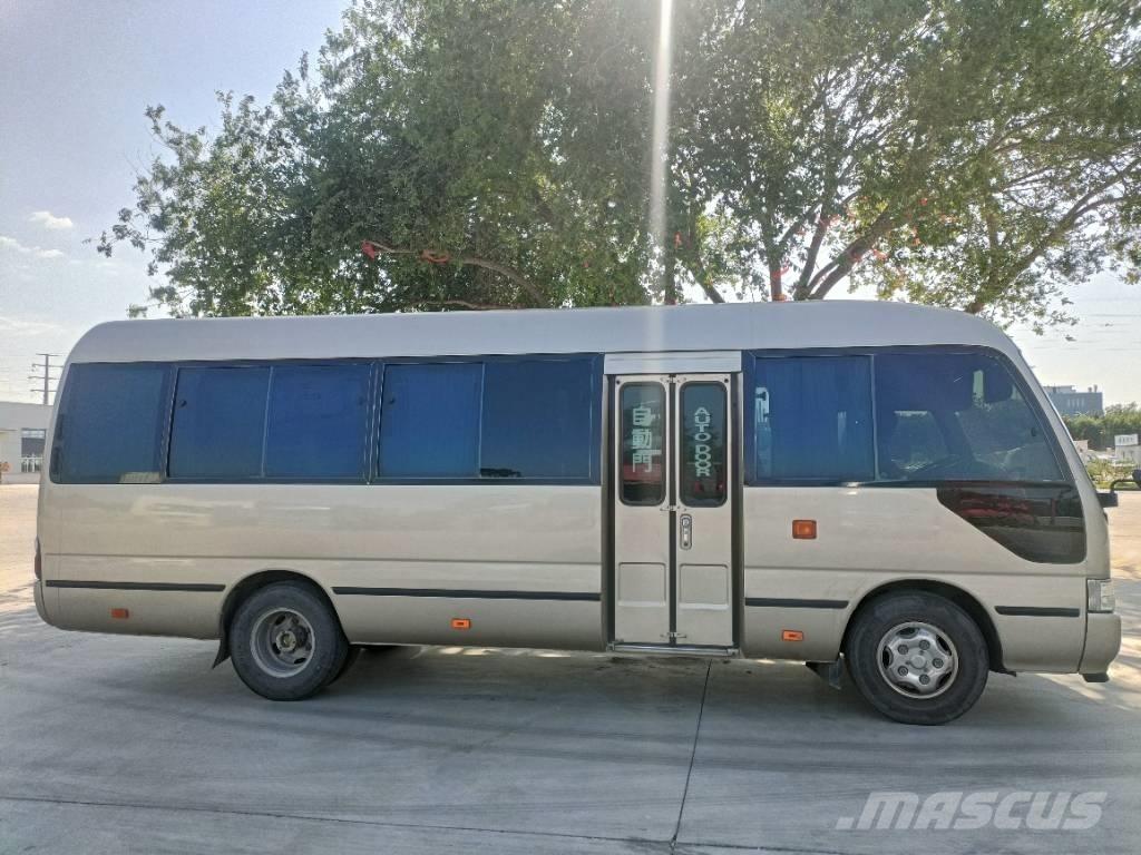 Toyota Coaster Bus Minibussit