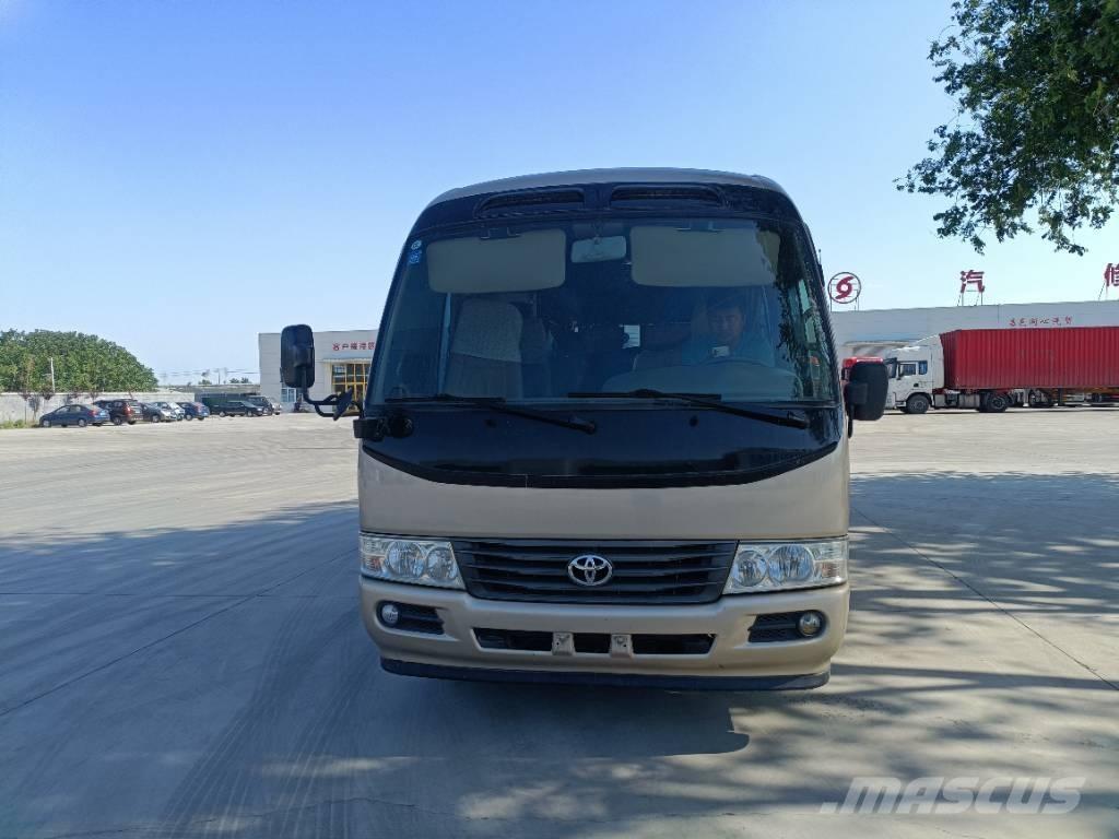 Toyota Coaster Bus Minibussit