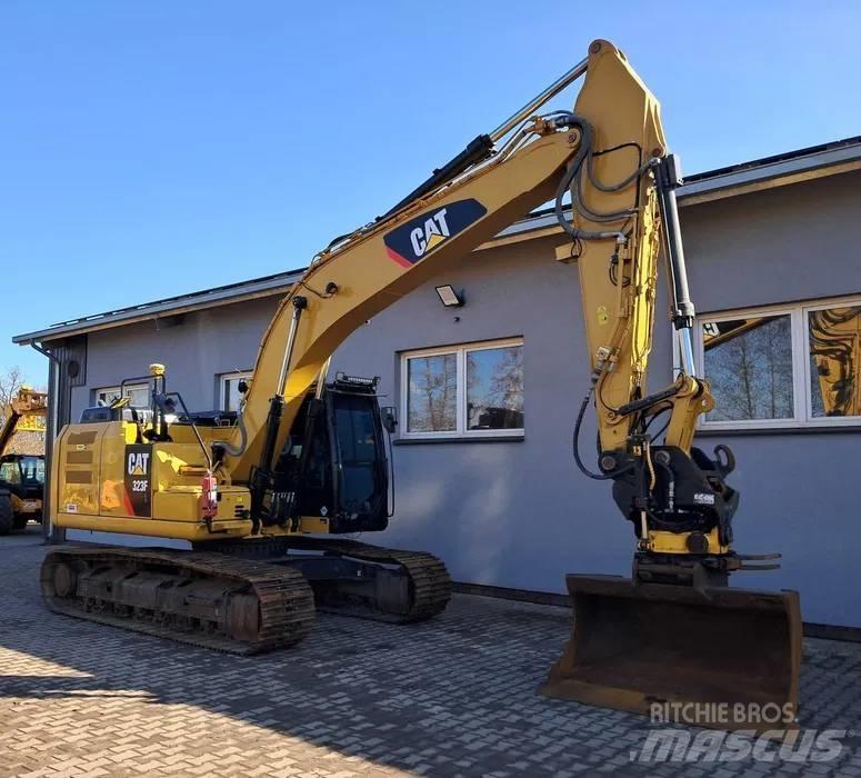 CAT 323 F L Telakaivukoneet