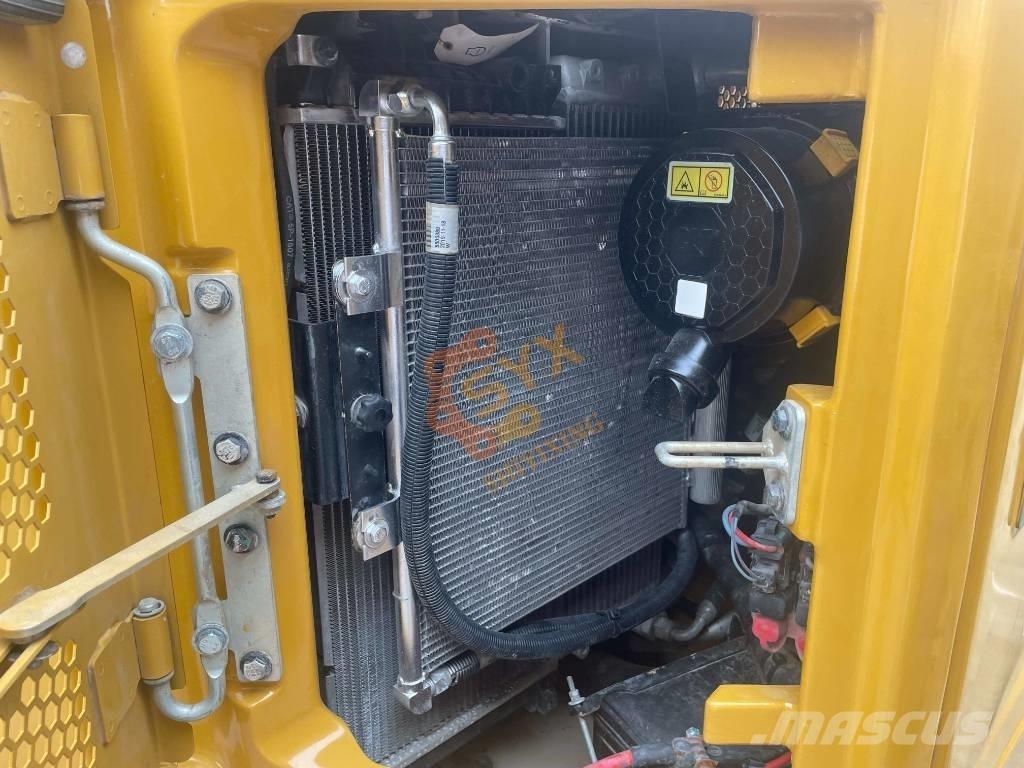 CAT 306 Minikaivukoneet < 7t