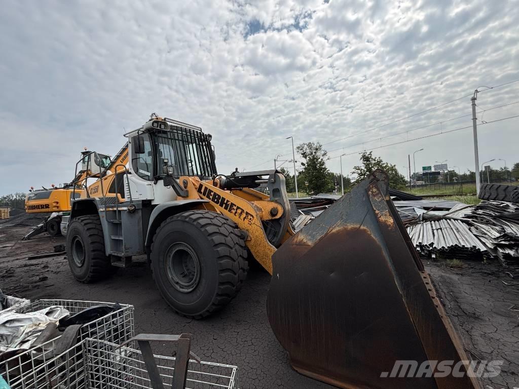 Liebherr L 566 Pyöräkuormaajat
