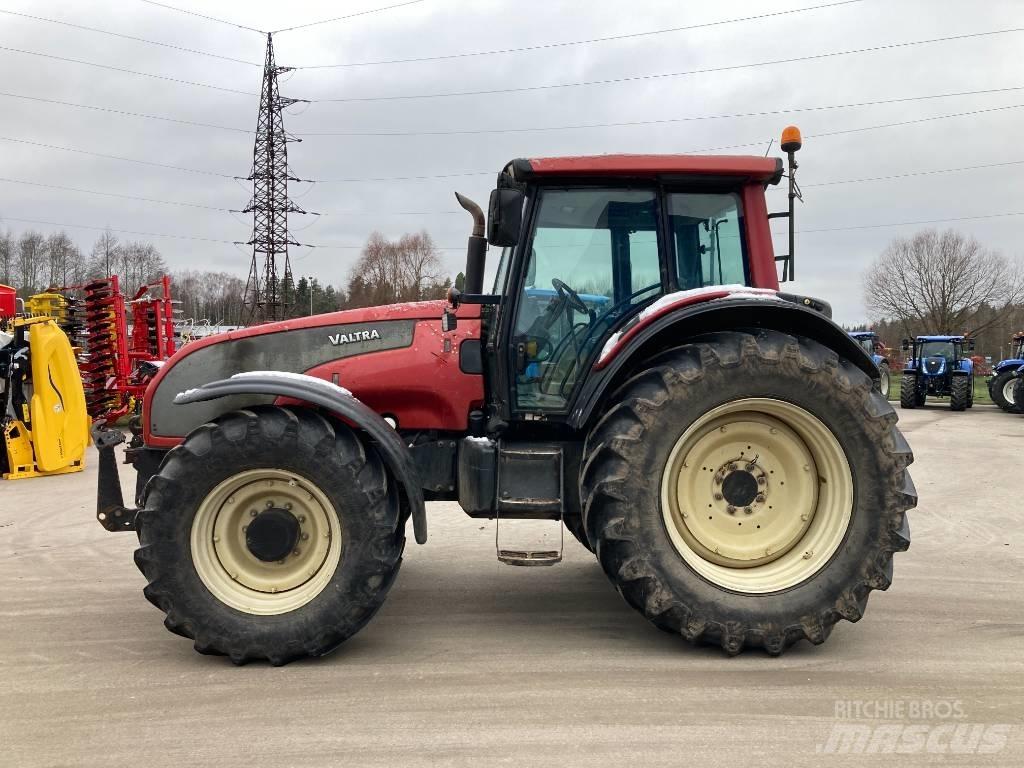 Valtra T 191 Traktorit