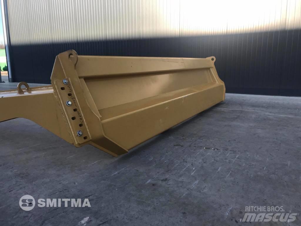 CAT 735C Takalaidat