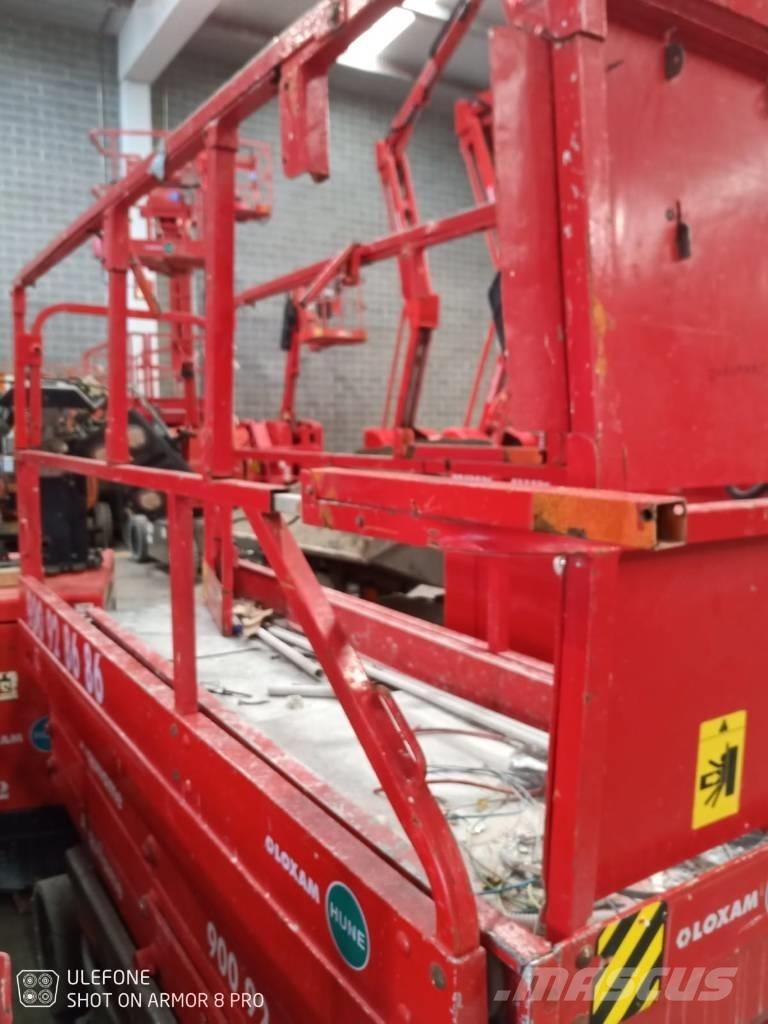 JLG 2630 ES Saksilavat