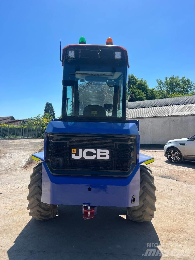 JCB 6 FT Minidumpperit