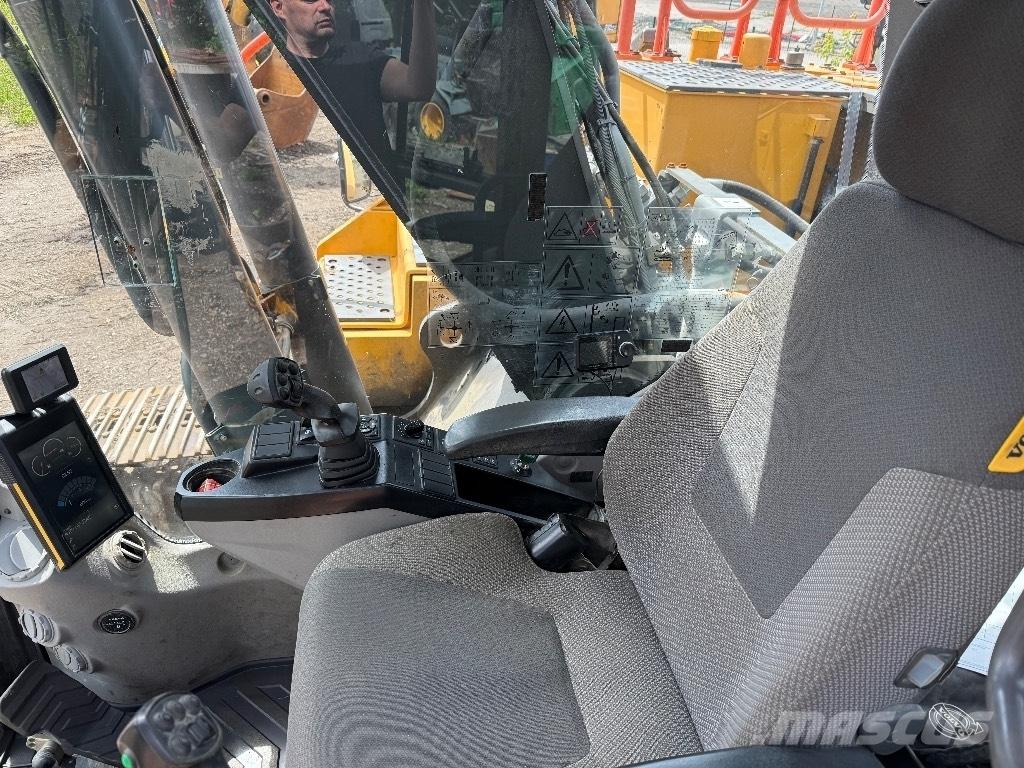 Volvo EC 250 E Telakaivukoneet
