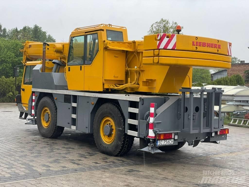 Liebherr LTM 1030/2 Mobiilinosturit