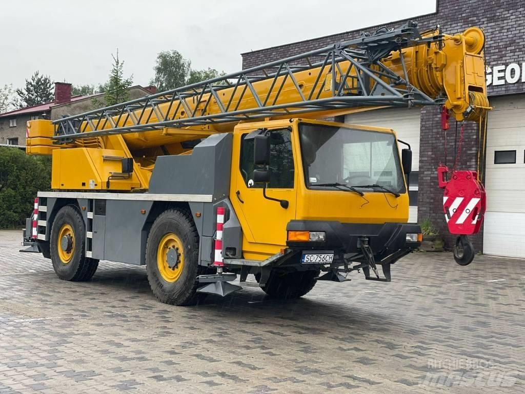 Liebherr LTM 1030/2 Mobiilinosturit