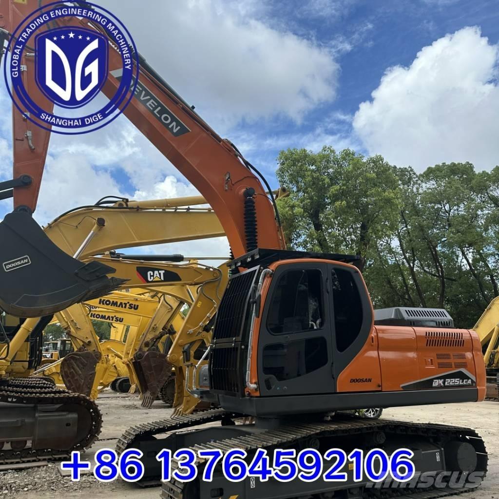 Doosan DX 225 LCA Telakaivukoneet