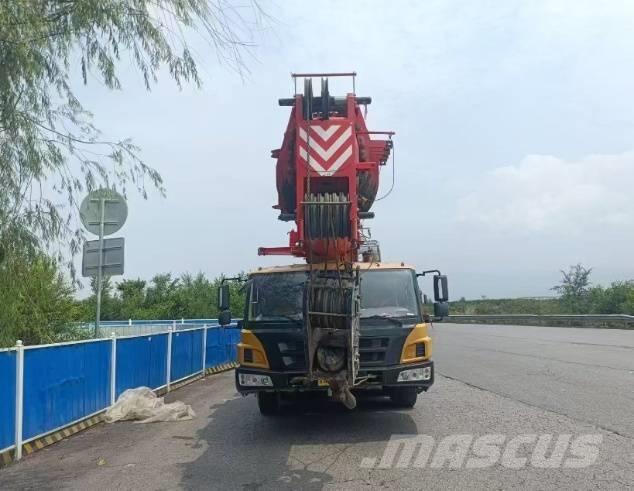 Sany STC1000C7-1 Mobiilinosturit