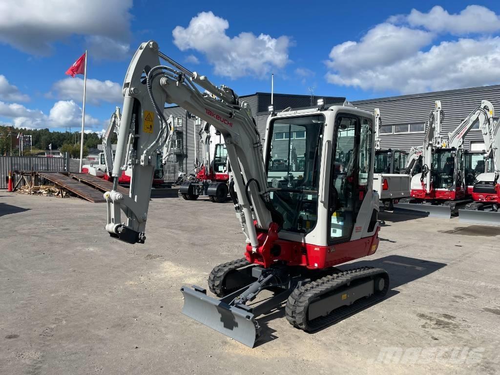 Takeuchi TB 225 Minikaivukoneet < 7t