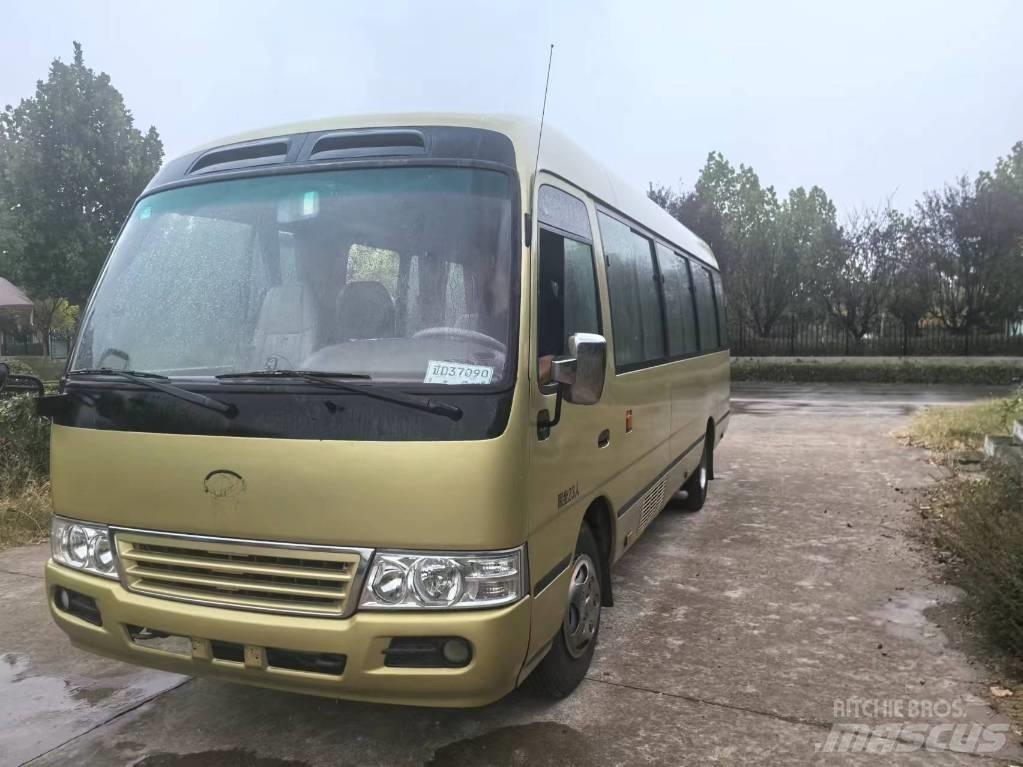 Toyota Coaster Linjaliikennebussit