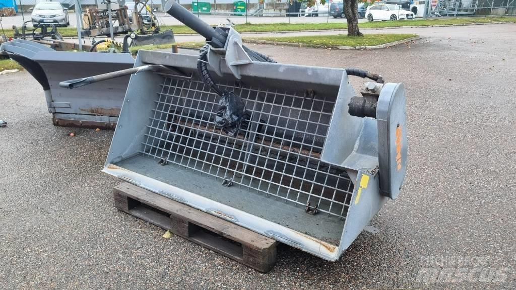 Fjärås 850/1800 Hiekan- ja suolanlevittimet