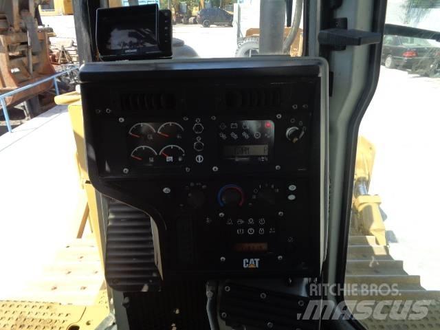 CAT D 6 R XL III Telaketjupuskutraktorit