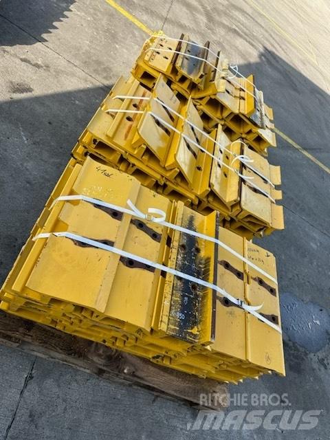 Komatsu d 85 plate Ketjut, telat ja alustat