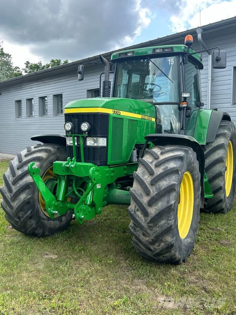 John Deere 7710 PQ Traktorit