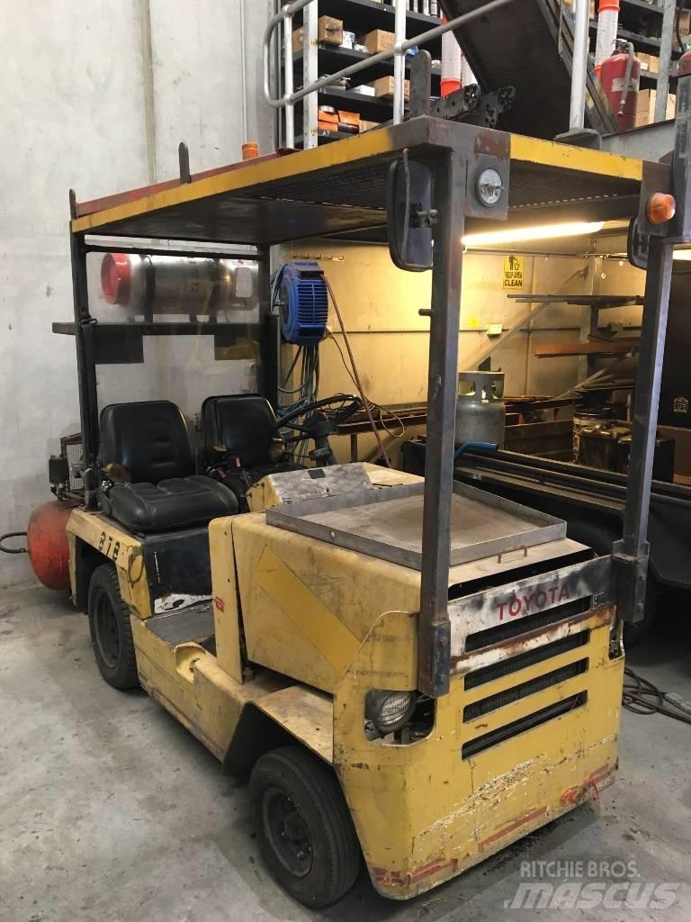 Toyota 2TG10 Vetotrukit