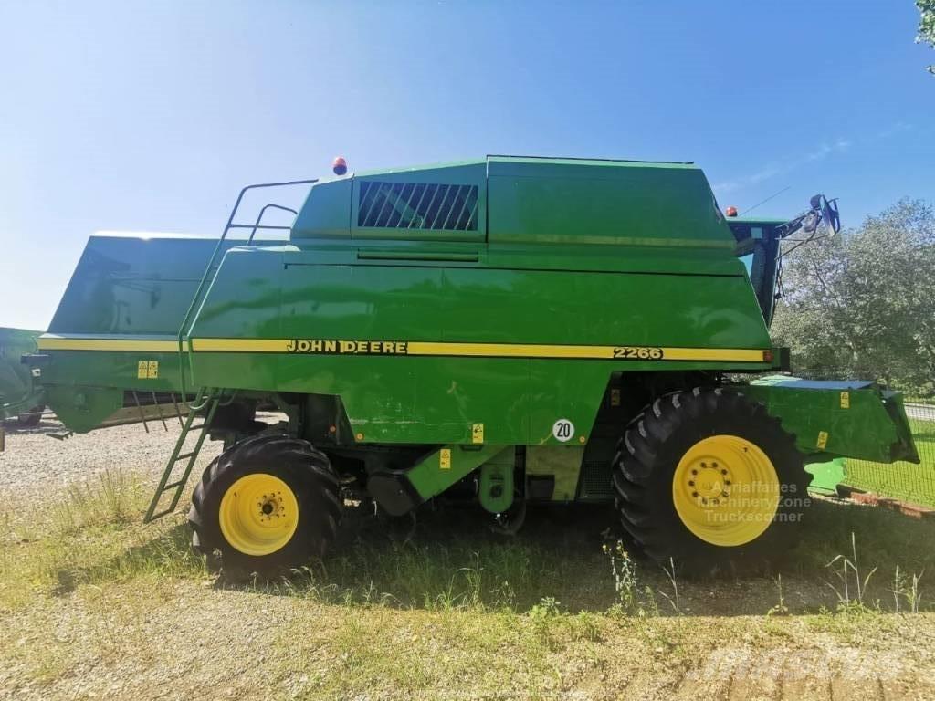John Deere 2266 Leikkuupuimurit