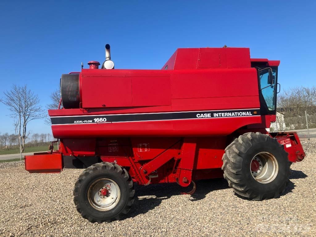 Case IH 1660 Leikkuupuimurit