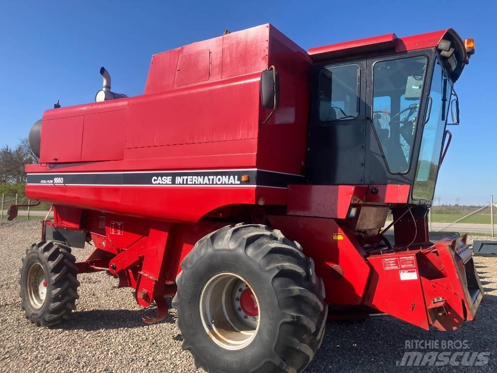Case IH 1660 Leikkuupuimurit
