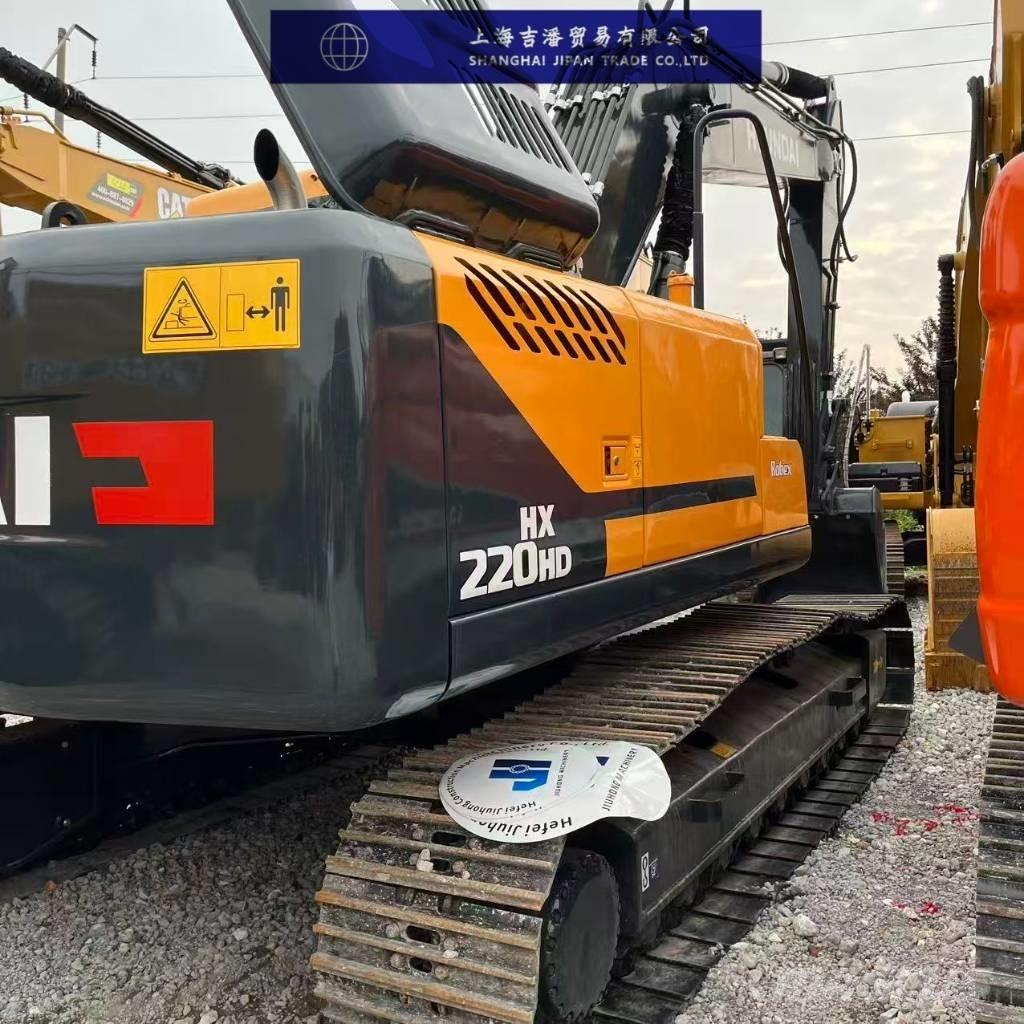 Hyundi HX220 Telakaivukoneet