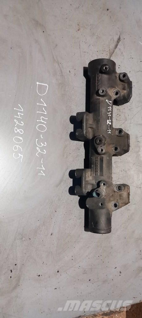 DAF XF95.430 1428065 Moottorit
