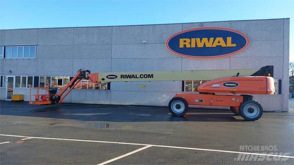JLG 1350SJP Teleskooppipuominostimet
