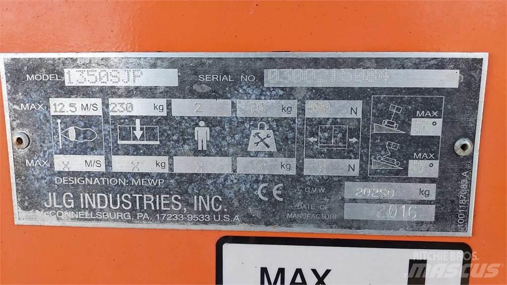 JLG 1350SJP Teleskooppipuominostimet