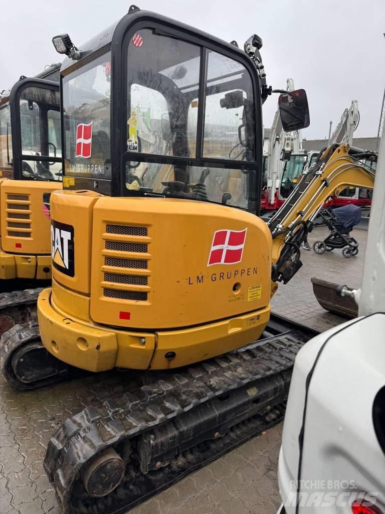 CAT 302.7 D Minikaivukoneet < 7t