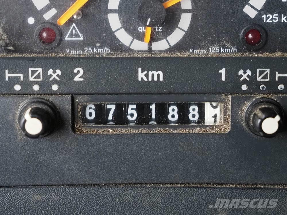 Scania 94 D 260 Lava-kuorma-autot
